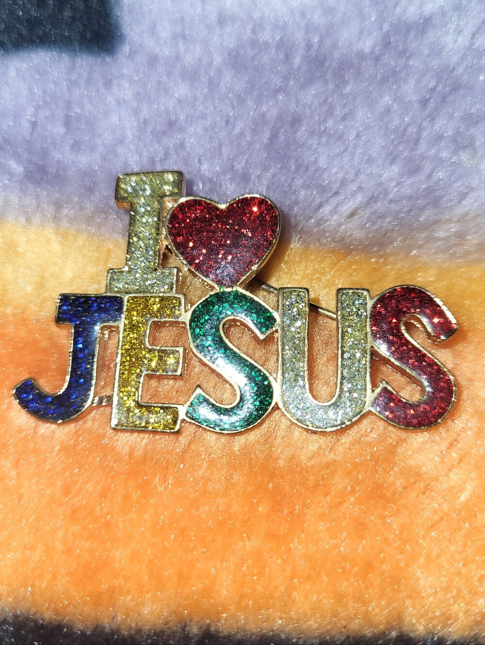 I Love Jesus Glittery Heart Brooch Pin